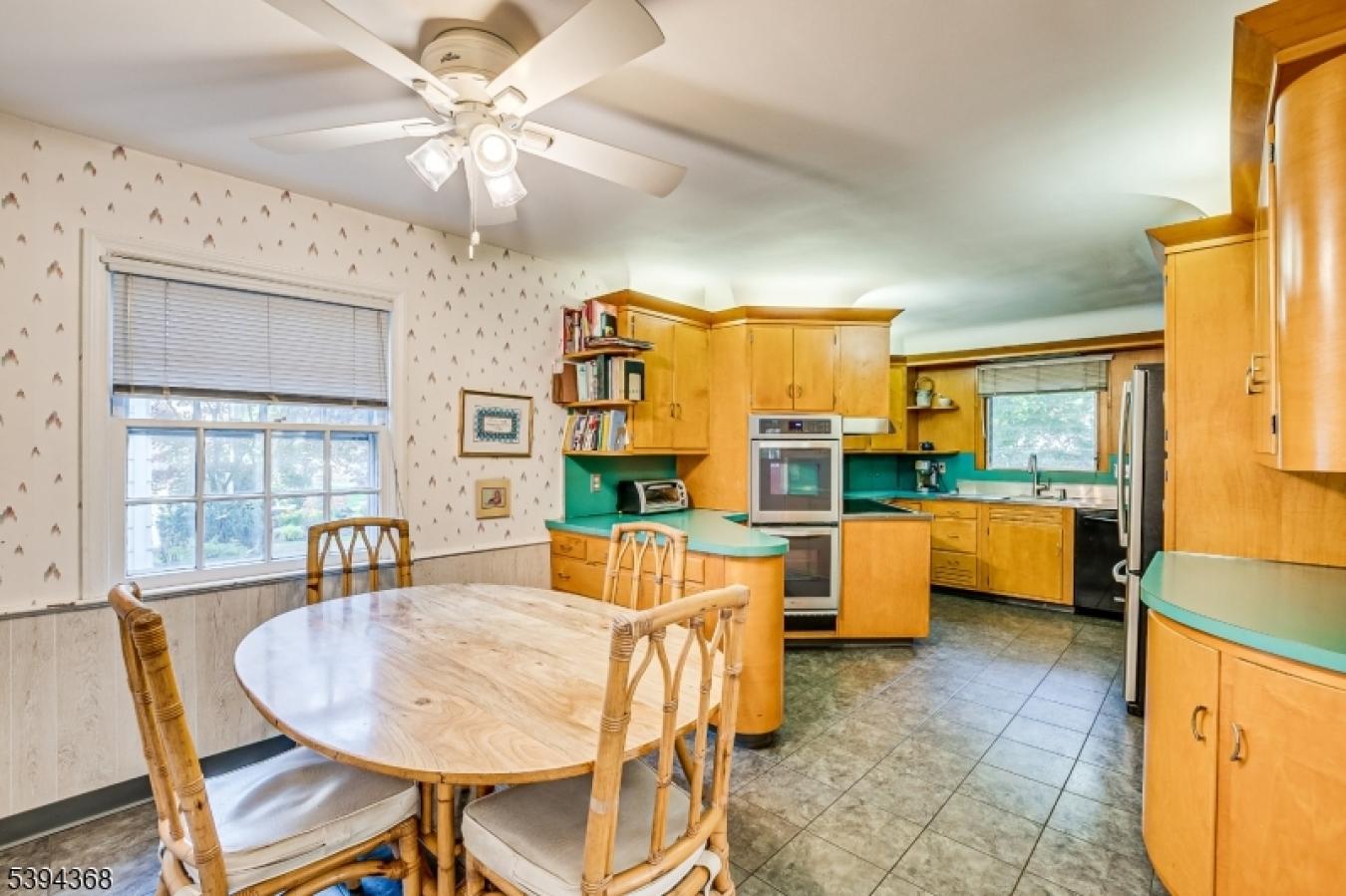 Metuchen Boro, Middlesex, 08840, United States, 5 Bedrooms Bedrooms, ,3 BathroomsBathrooms,Residential,For Sale,1989996