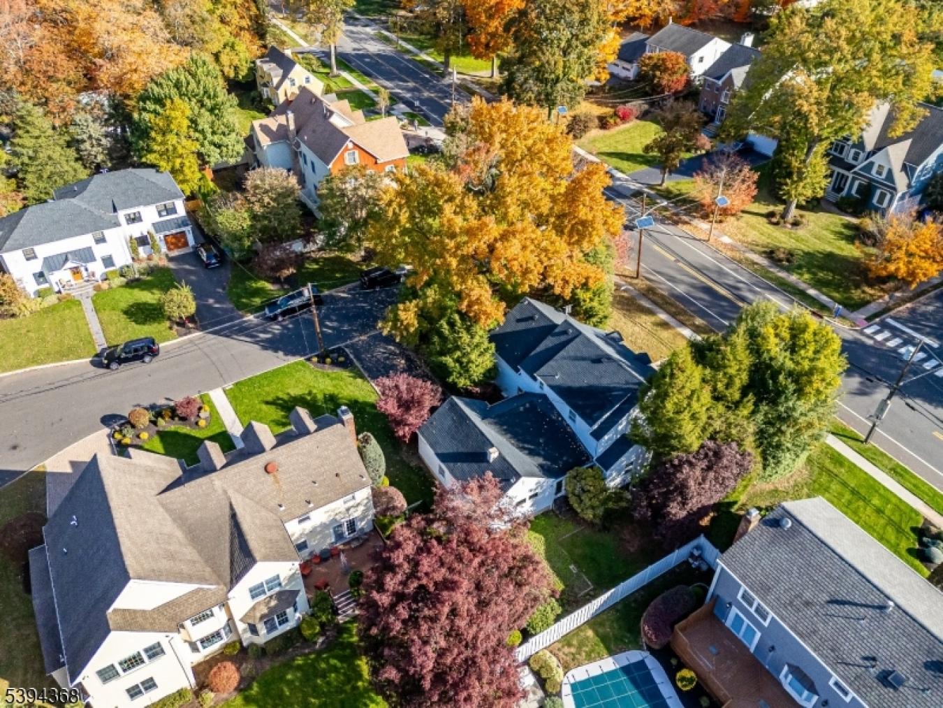 Metuchen Boro, Middlesex, 08840, United States, 5 Bedrooms Bedrooms, ,3 BathroomsBathrooms,Residential,For Sale,1989996