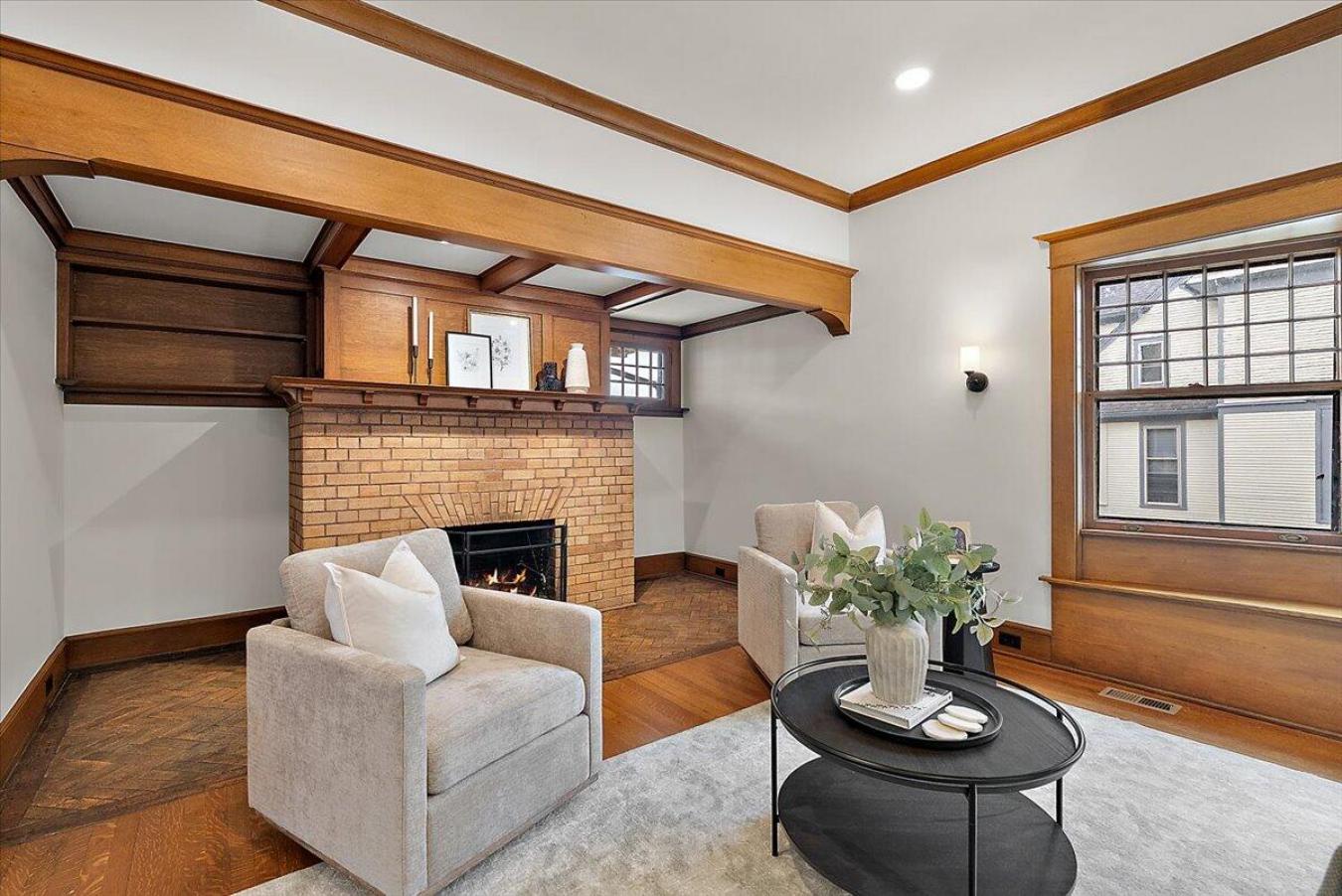 Grand Rapids, Kent, 49503, United States, 4 Bedrooms Bedrooms, ,3 BathroomsBathrooms,Residential,For Sale,1989991