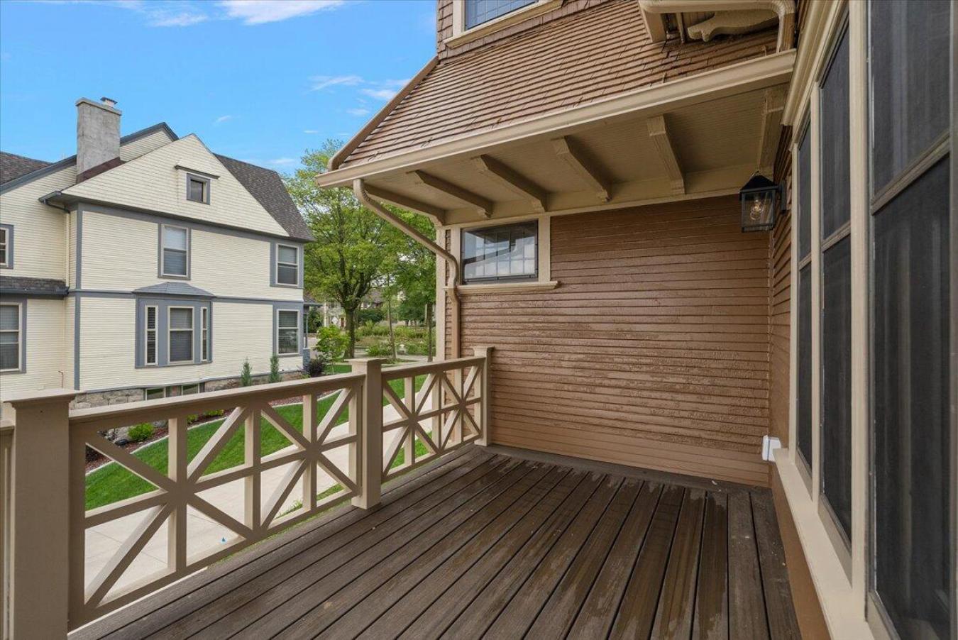 Grand Rapids, Kent, 49503, United States, 4 Bedrooms Bedrooms, ,3 BathroomsBathrooms,Residential,For Sale,1989991