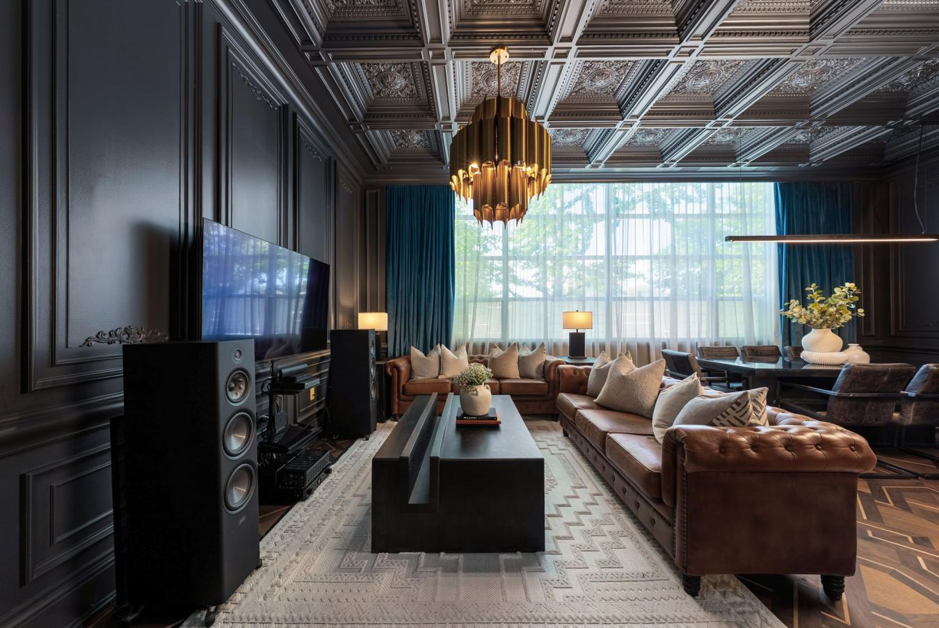 Toronto, ON, M6B 4M4, Canada, 1 Bedroom Bedrooms, ,1 BathroomBathrooms,Residential,For Sale,1988900