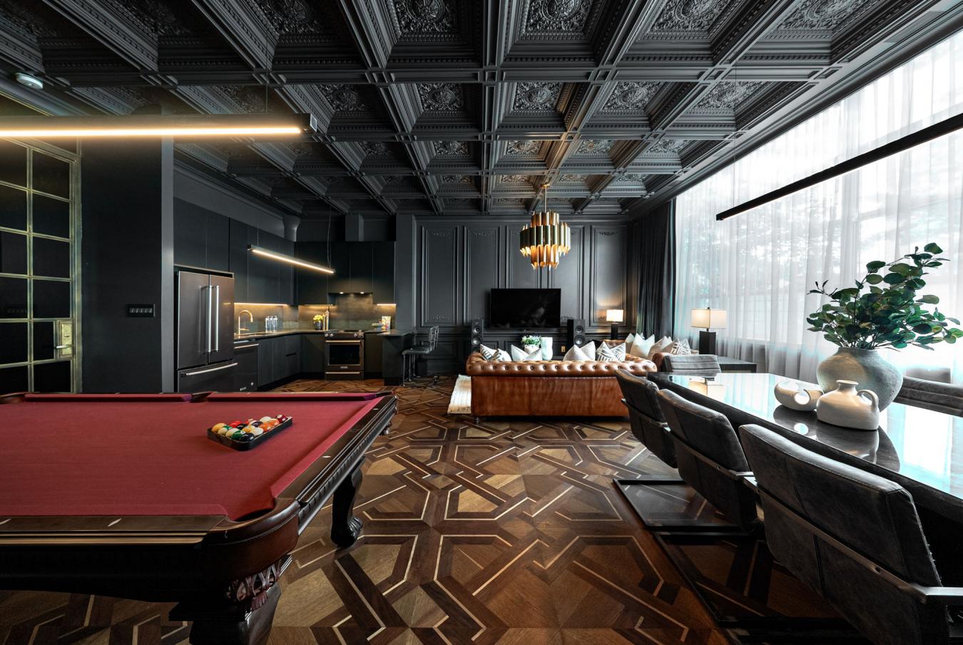 Toronto, ON, M6B 4M4, Canada, 1 Bedroom Bedrooms, ,1 BathroomBathrooms,Residential,For Sale,1988900