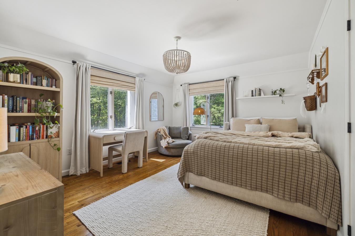 Amherst, New Hampshire, 03031, United States, 5 Bedrooms Bedrooms, ,4 BathroomsBathrooms,Residential,For Sale,1989988