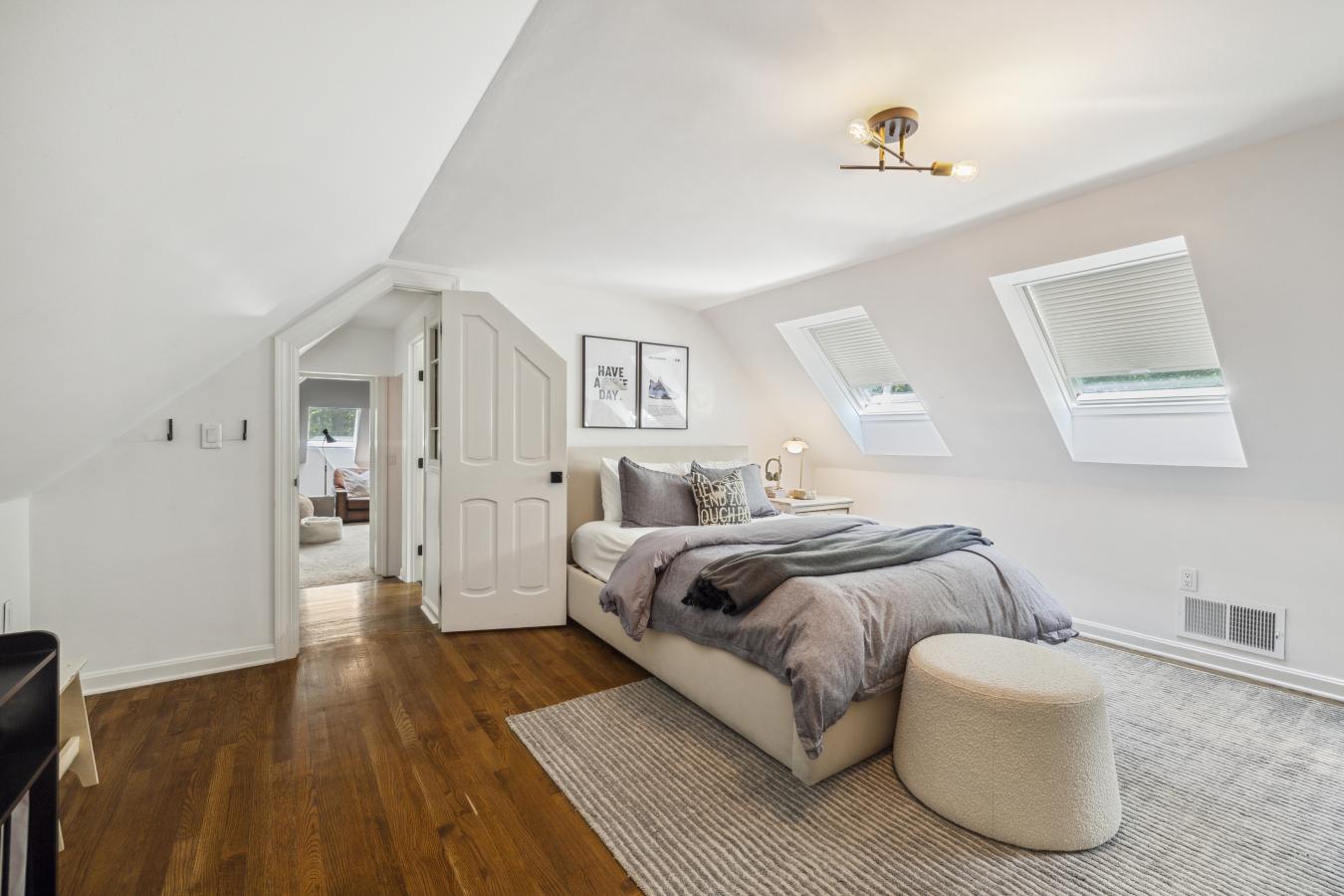 Amherst, New Hampshire, 03031, United States, 5 Bedrooms Bedrooms, ,4 BathroomsBathrooms,Residential,For Sale,1989988