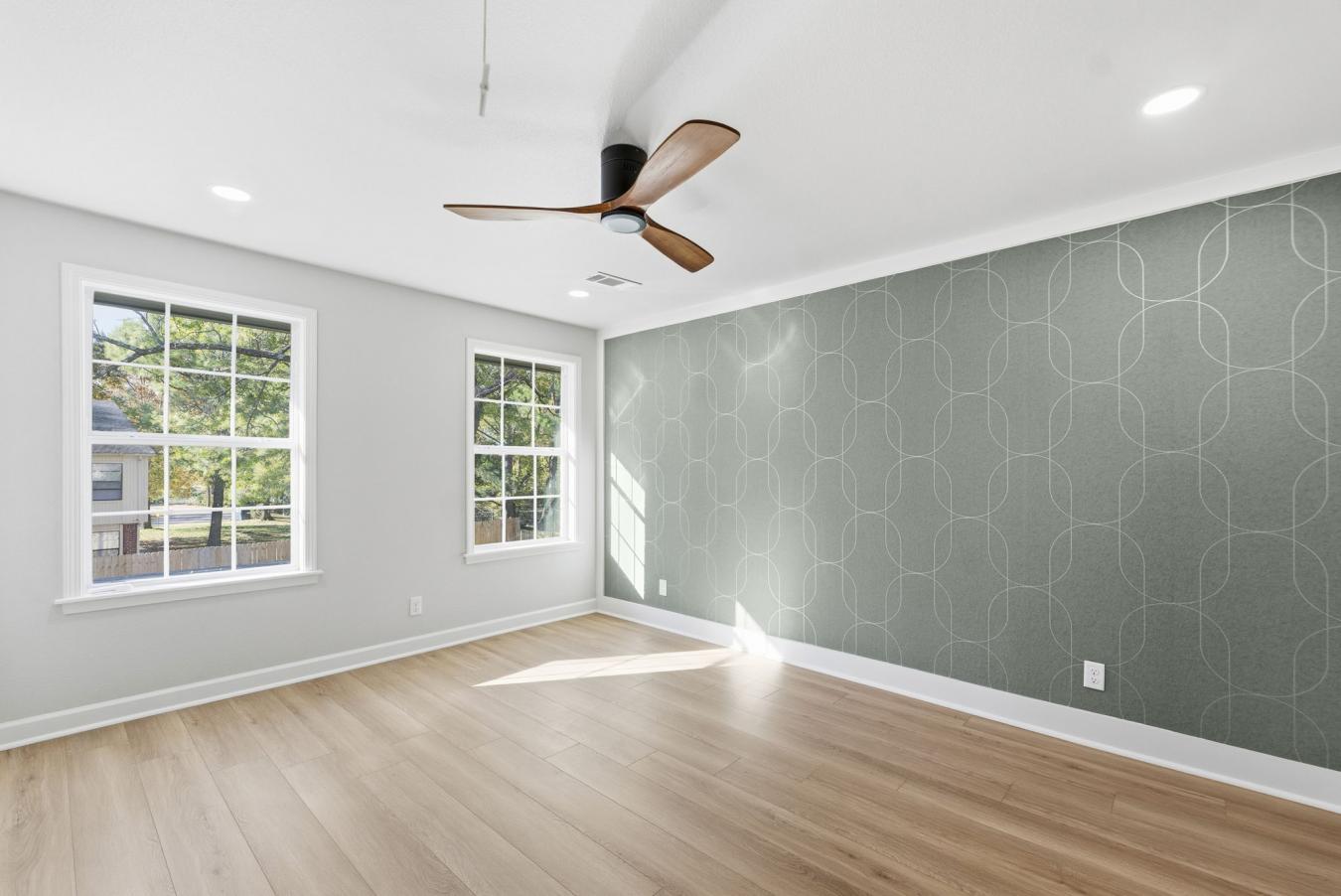 Little Flock, Benton, 72756, United States, 5 Bedrooms Bedrooms, ,3 BathroomsBathrooms,Residential,For Sale,1990857