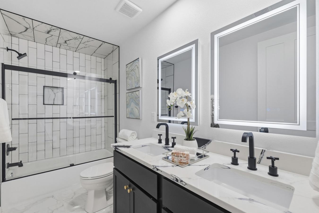 Little Flock, Benton, 72756, United States, 5 Bedrooms Bedrooms, ,3 BathroomsBathrooms,Residential,For Sale,1990857