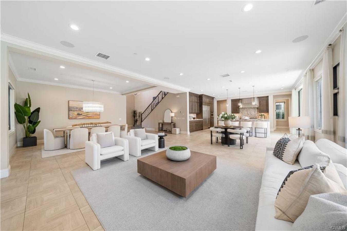 Irvine, Orange, 92618, United States, 5 Bedrooms Bedrooms, ,5 BathroomsBathrooms,Residential,For Sale,1989986