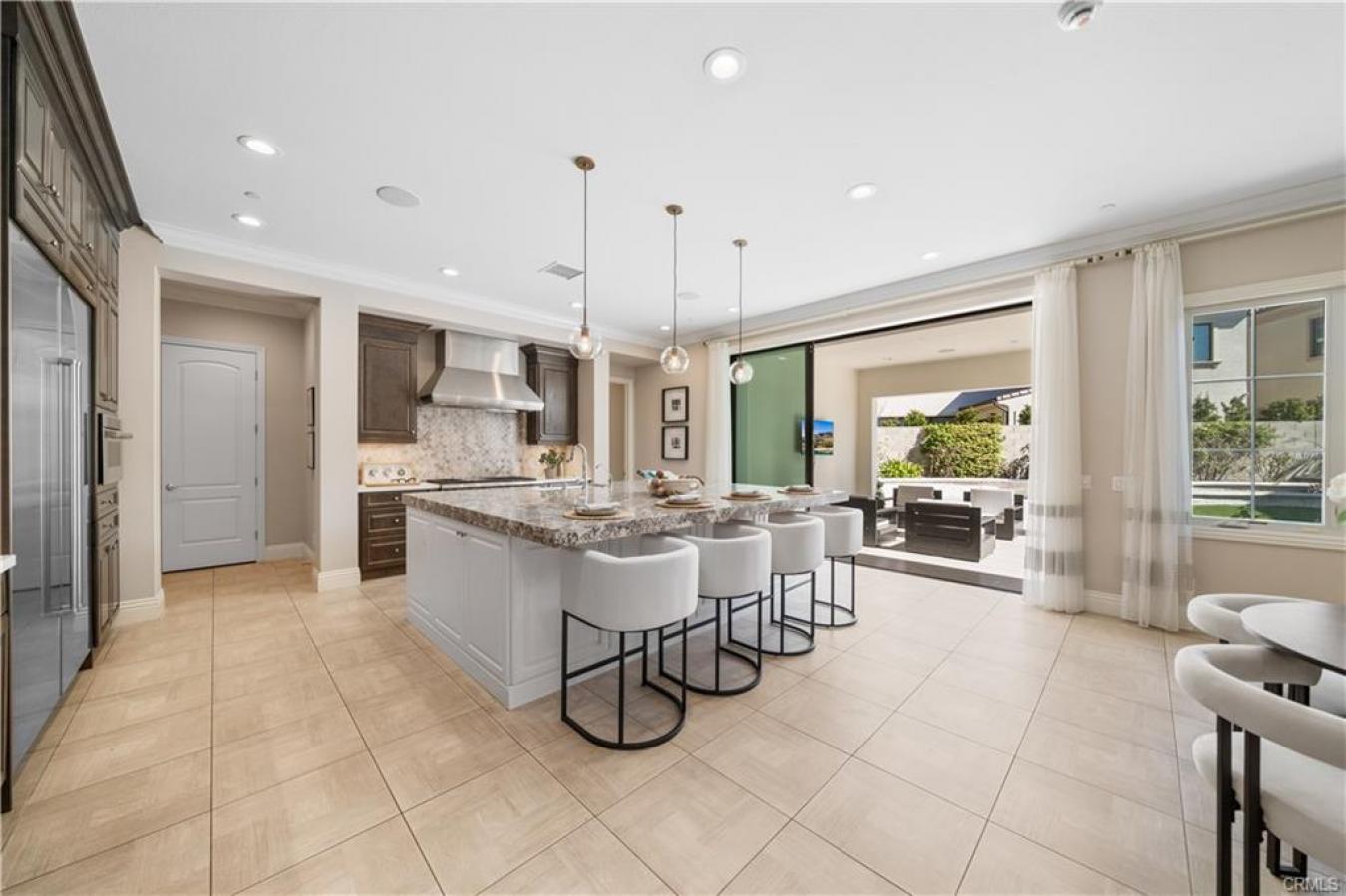 Irvine, Orange, 92618, United States, 5 Bedrooms Bedrooms, ,5 BathroomsBathrooms,Residential,For Sale,1989986