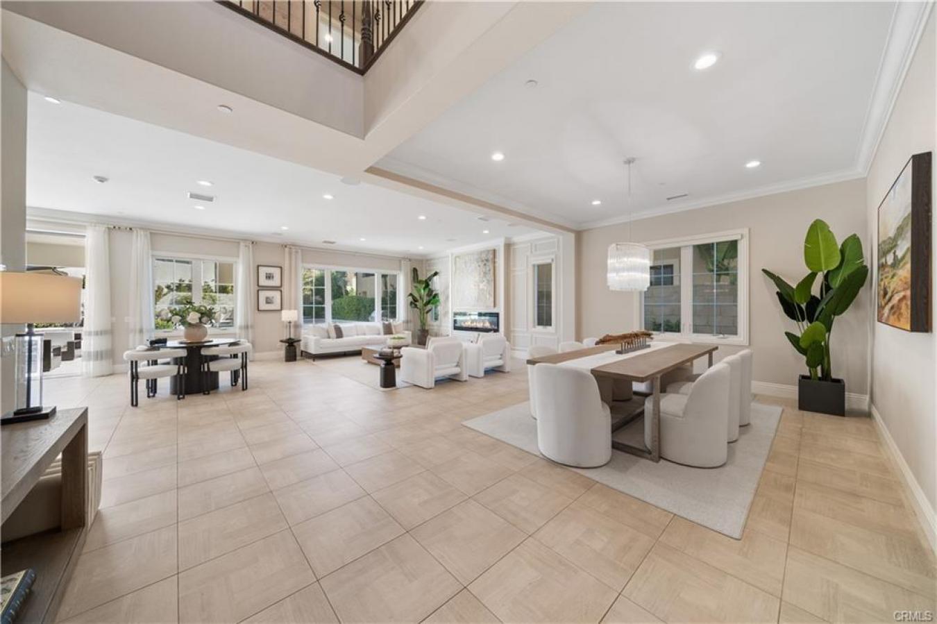 Irvine, Orange, 92618, United States, 5 Bedrooms Bedrooms, ,5 BathroomsBathrooms,Residential,For Sale,1989986