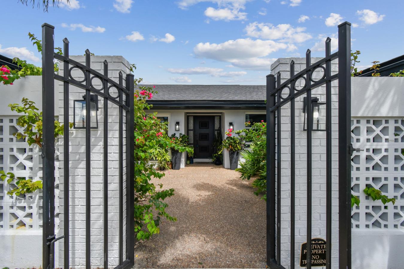 BELLEAIR BEACH, PINELLAS, 33786, United States, 5 Bedrooms Bedrooms, ,3 BathroomsBathrooms,Residential,For Sale,1988898