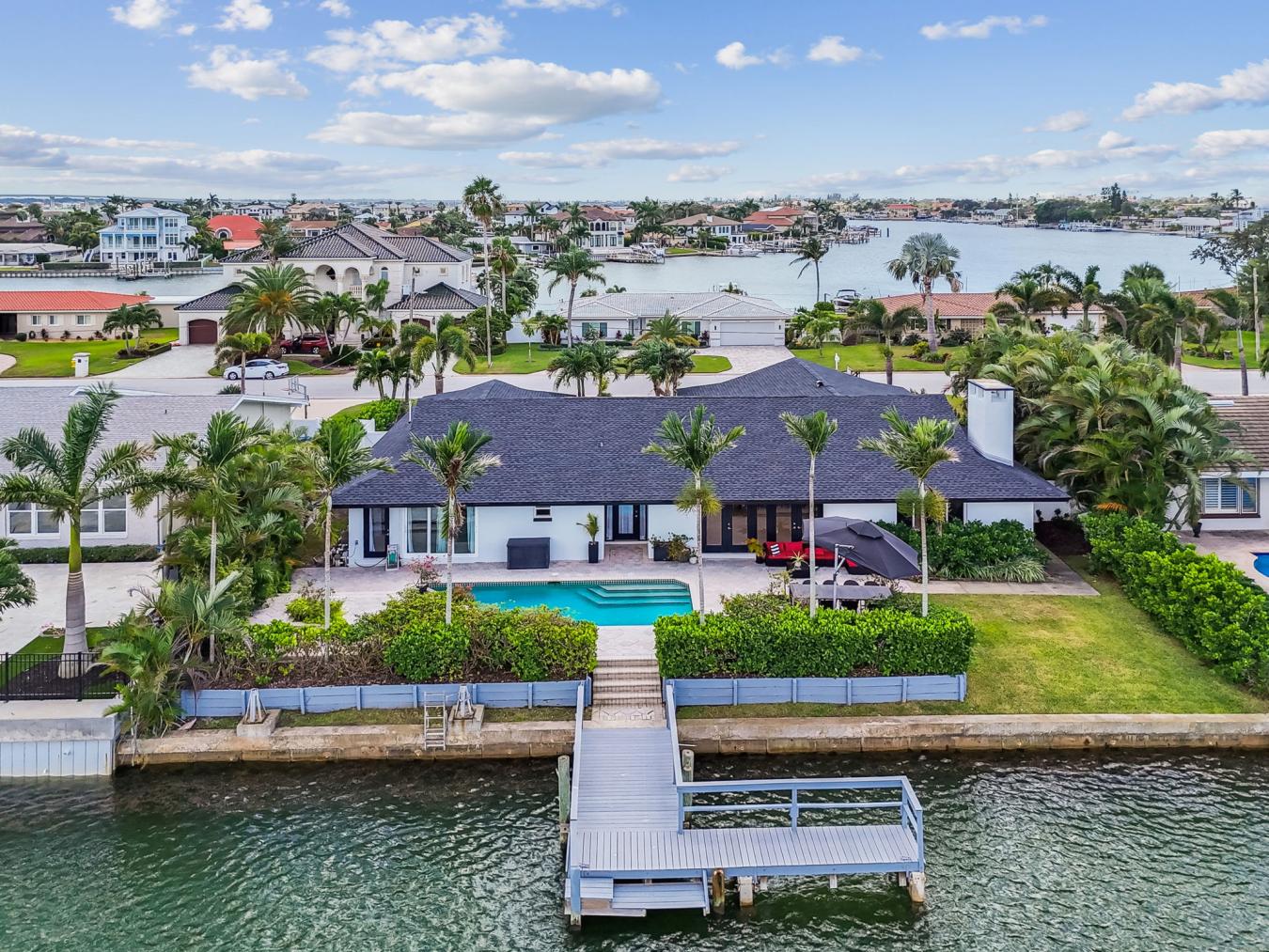 BELLEAIR BEACH, PINELLAS, 33786, United States, 5 Bedrooms Bedrooms, ,3 BathroomsBathrooms,Residential,For Sale,1988898