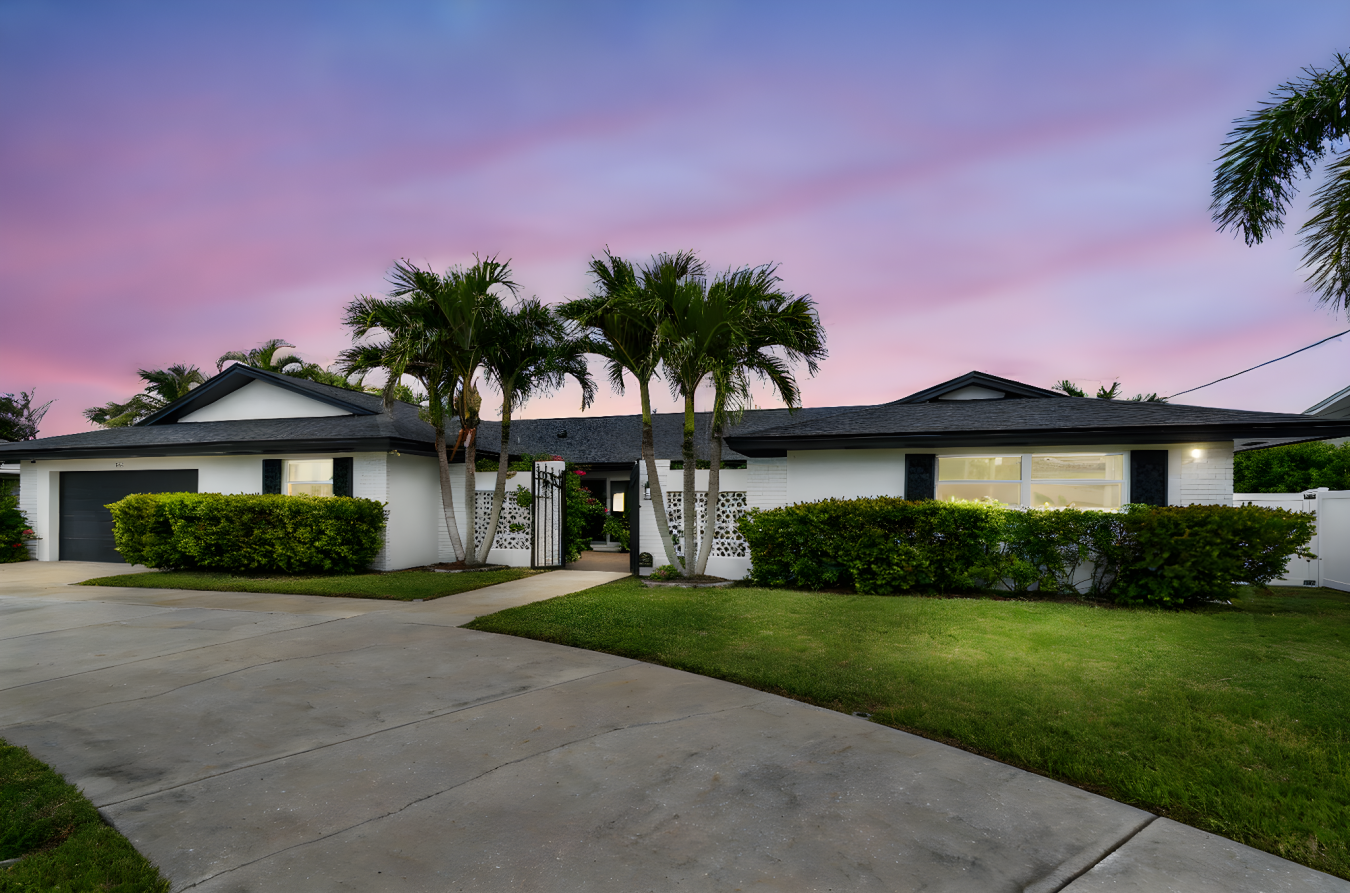 BELLEAIR BEACH, PINELLAS, 33786, United States, 5 Bedrooms Bedrooms, ,3 BathroomsBathrooms,Residential,For Sale,1988898