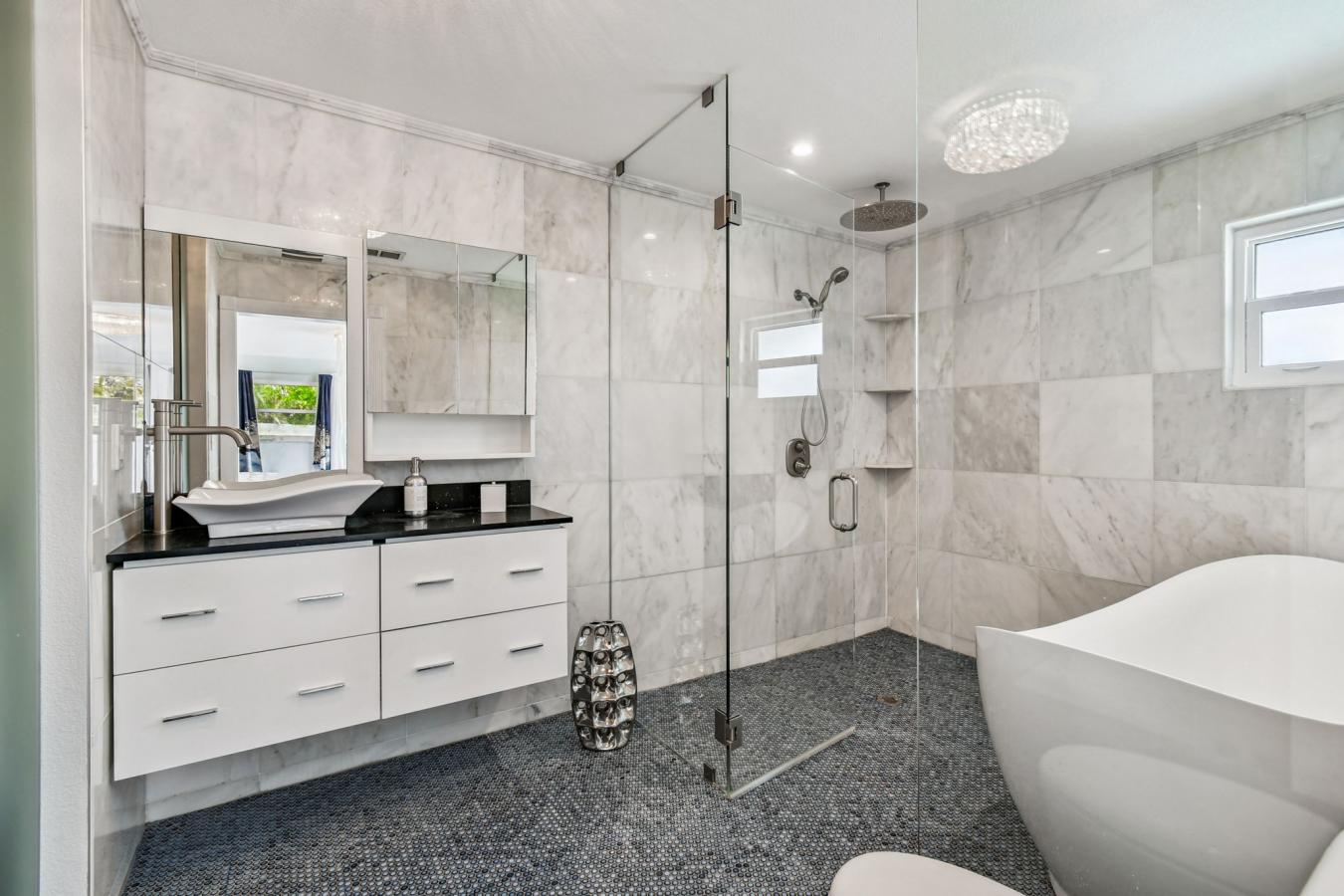 BELLEAIR BEACH, PINELLAS, 33786, United States, 5 Bedrooms Bedrooms, ,3 BathroomsBathrooms,Residential,For Sale,1988898