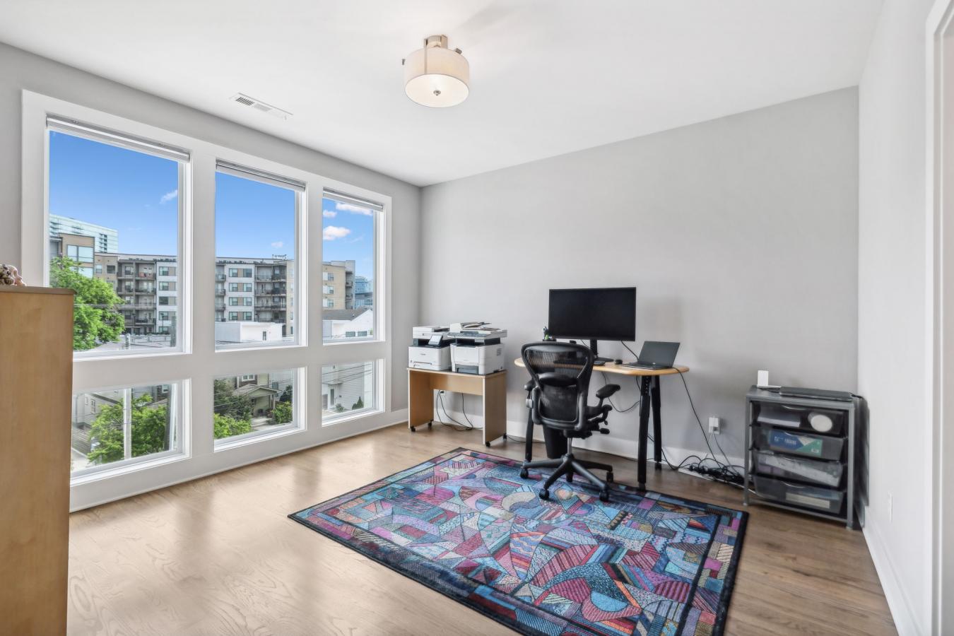 Nashville, Davidson, 37203, United States, 4 Bedrooms Bedrooms, ,3 BathroomsBathrooms,Residential,For Sale,1989981