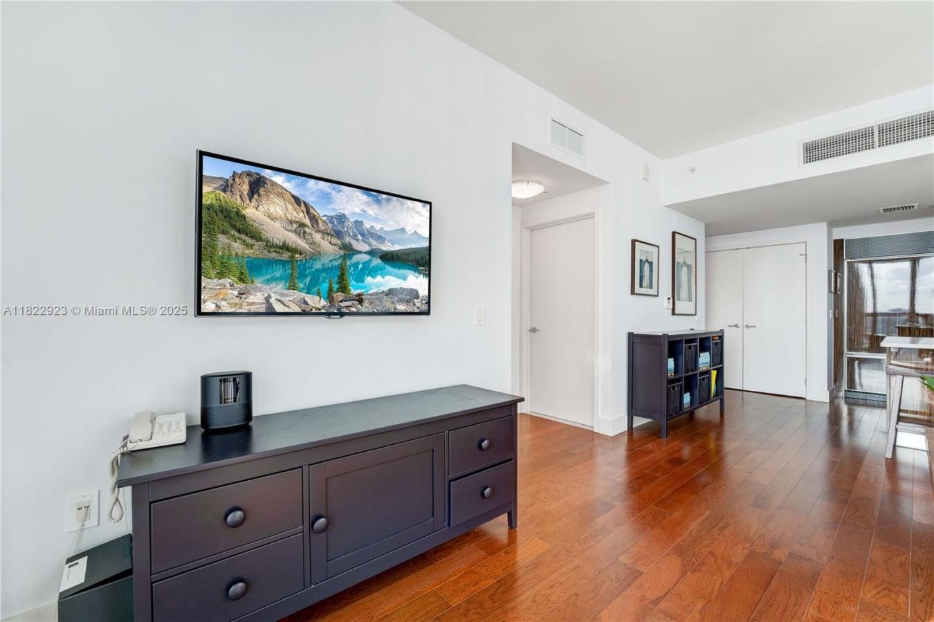 Miami Beach, Miami-Dade County, 33141, United States, ,Residential,For Sale,1989980