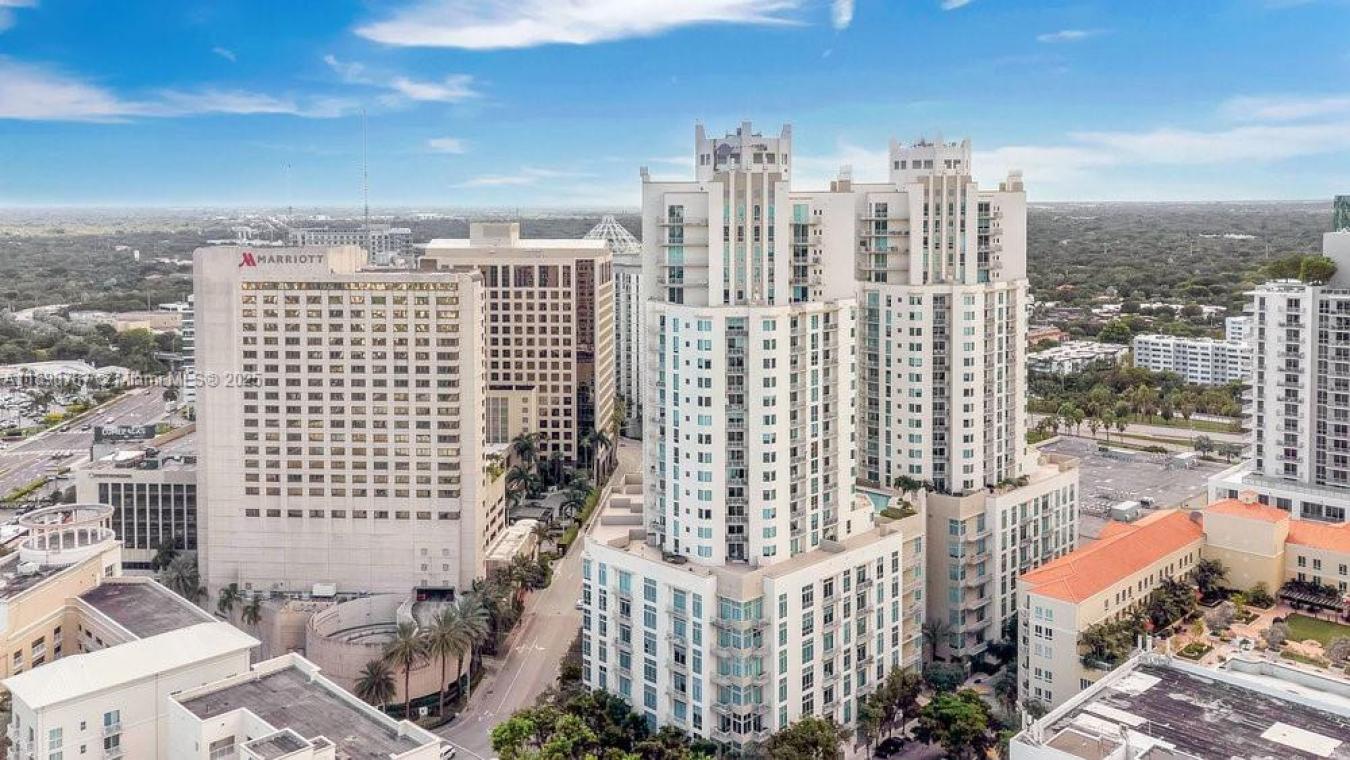 Miami, Miami-Dade County, 33156, United States, 2 Bedrooms Bedrooms, ,1 BathroomBathrooms,Residential,For Sale,1989979