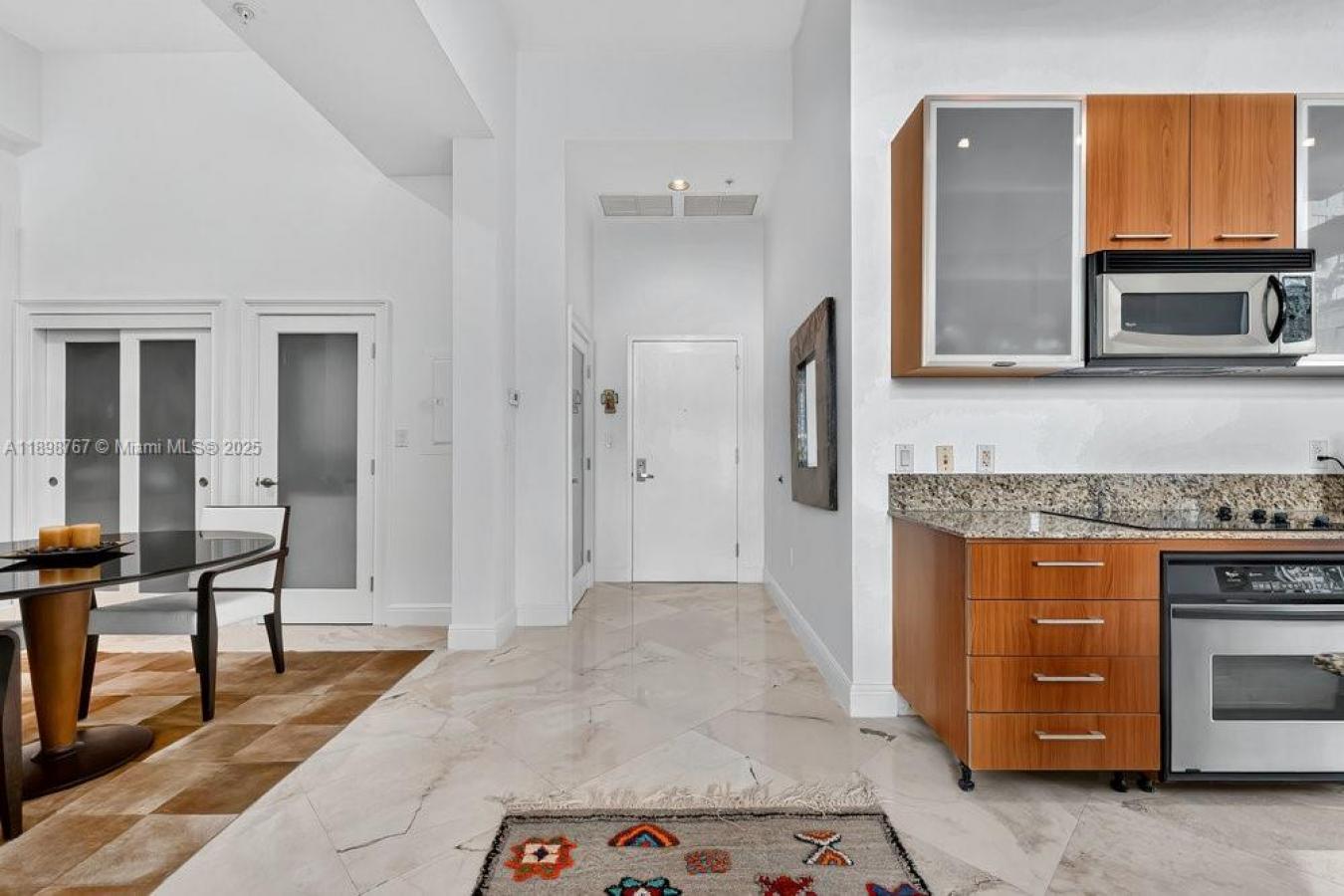 Miami, Miami-Dade County, 33156, United States, 2 Bedrooms Bedrooms, ,1 BathroomBathrooms,Residential,For Sale,1989979