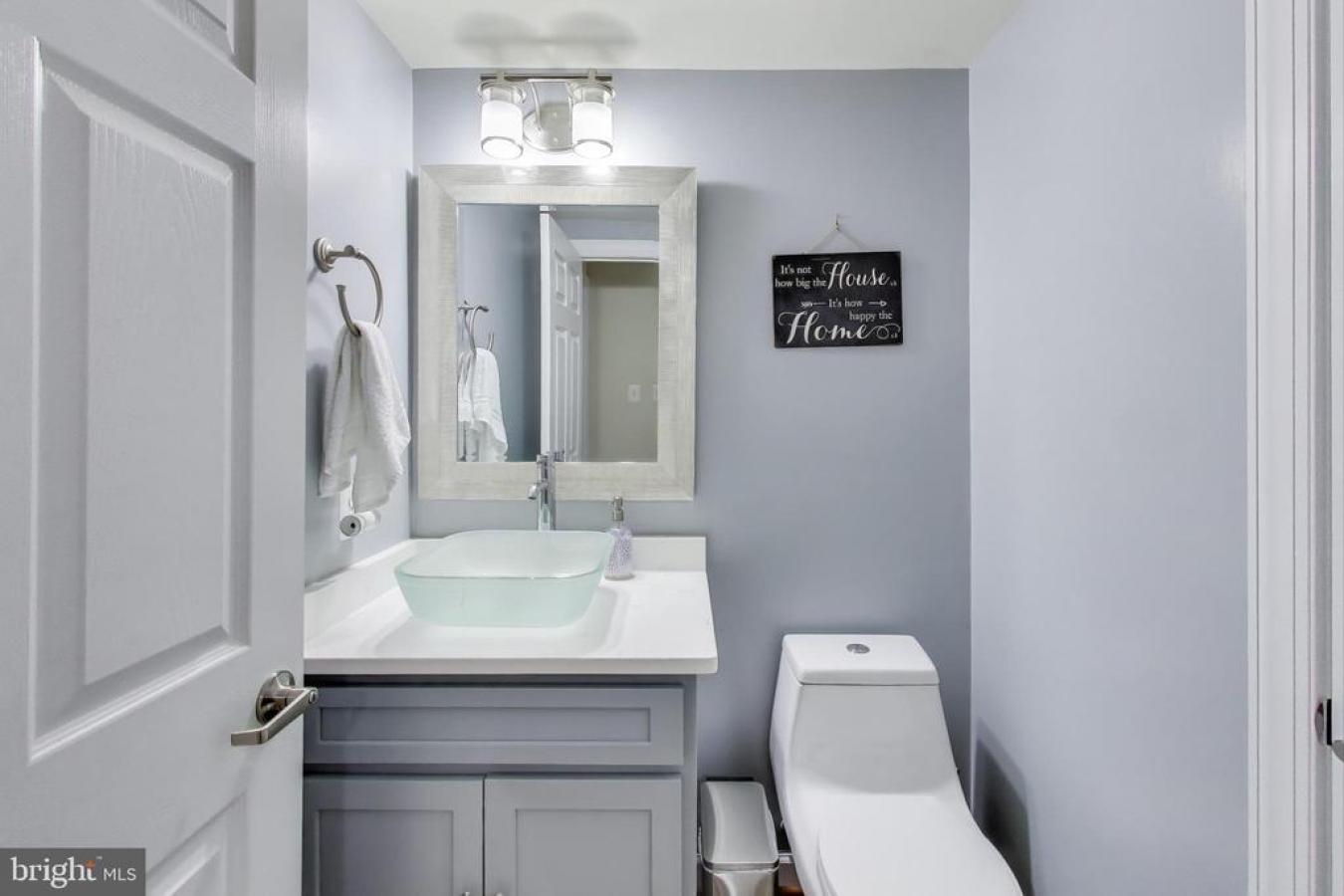 GAITHERSBURG, MONTGOMERY, 20878, United States, 3 Bedrooms Bedrooms, ,2 BathroomsBathrooms,Residential,For Sale,1989973