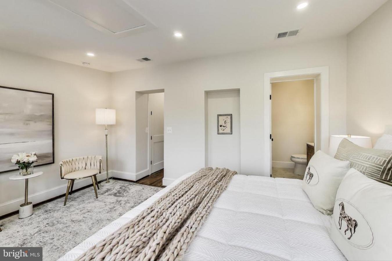 WASHINGTON, WASHINGTON, 20011, United States, 4 Bedrooms Bedrooms, ,3 BathroomsBathrooms,Residential,For Sale,1989977