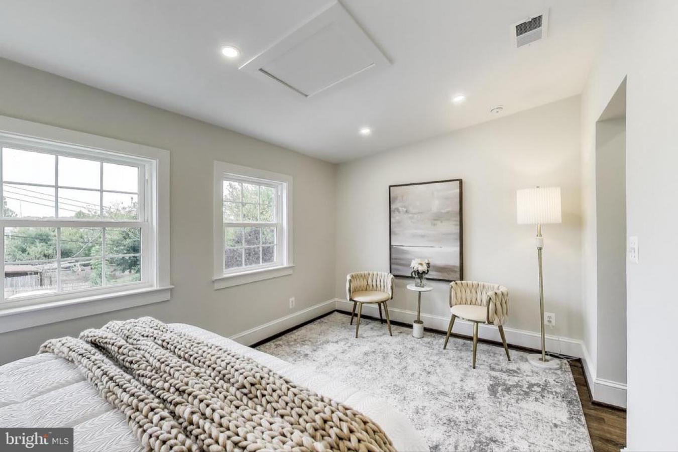 WASHINGTON, WASHINGTON, 20011, United States, 4 Bedrooms Bedrooms, ,3 BathroomsBathrooms,Residential,For Sale,1989977