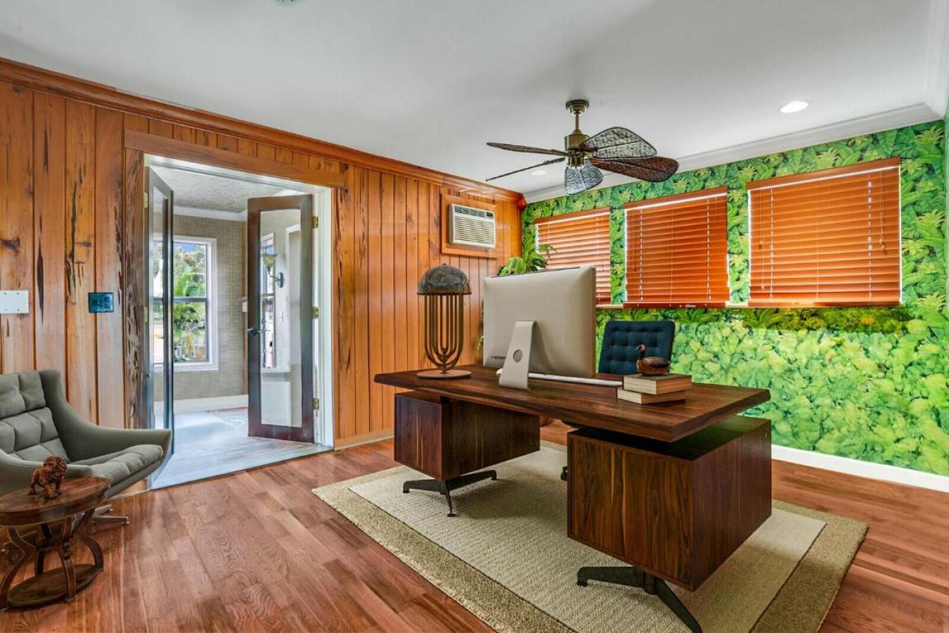 Jupiter, Florida, 33469, United States, 5 Bedrooms Bedrooms, ,4 BathroomsBathrooms,Residential,For Sale,1989969