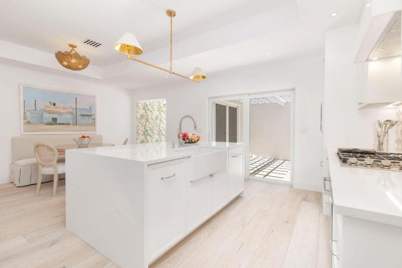 West Palm Beach, Florida, 33405, United States, 3 Bedrooms Bedrooms, ,2 BathroomsBathrooms,Residential,For Sale,1989965