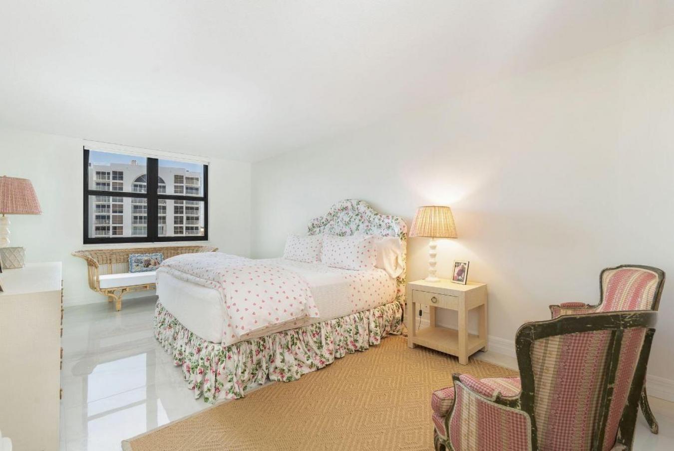 West Palm Beach, Florida, 33405, United States, 3 Bedrooms Bedrooms, ,2 BathroomsBathrooms,Residential,For Sale,1989963