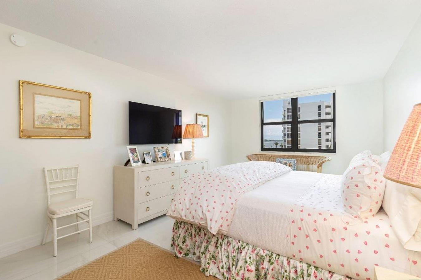 West Palm Beach, Florida, 33405, United States, 3 Bedrooms Bedrooms, ,2 BathroomsBathrooms,Residential,For Sale,1989963