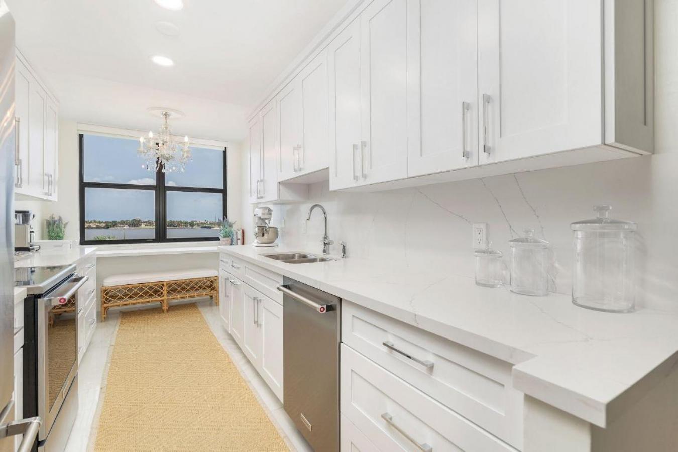 West Palm Beach, Florida, 33405, United States, 3 Bedrooms Bedrooms, ,2 BathroomsBathrooms,Residential,For Sale,1989963