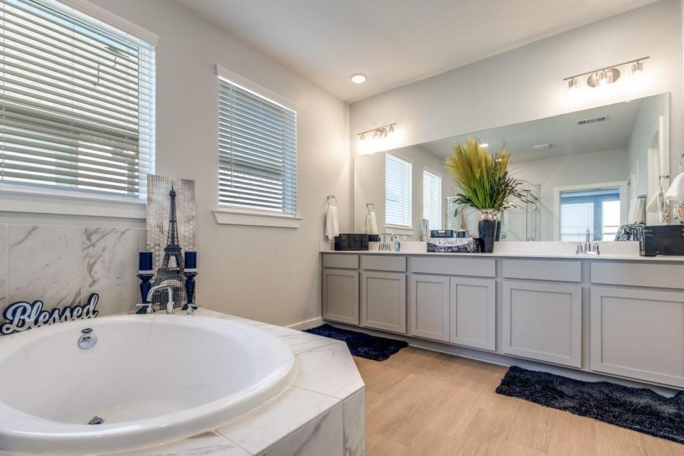 Cypress, Harris, 77433, United States, 5 Bedrooms Bedrooms, ,4 BathroomsBathrooms,Residential,For Sale,1990270