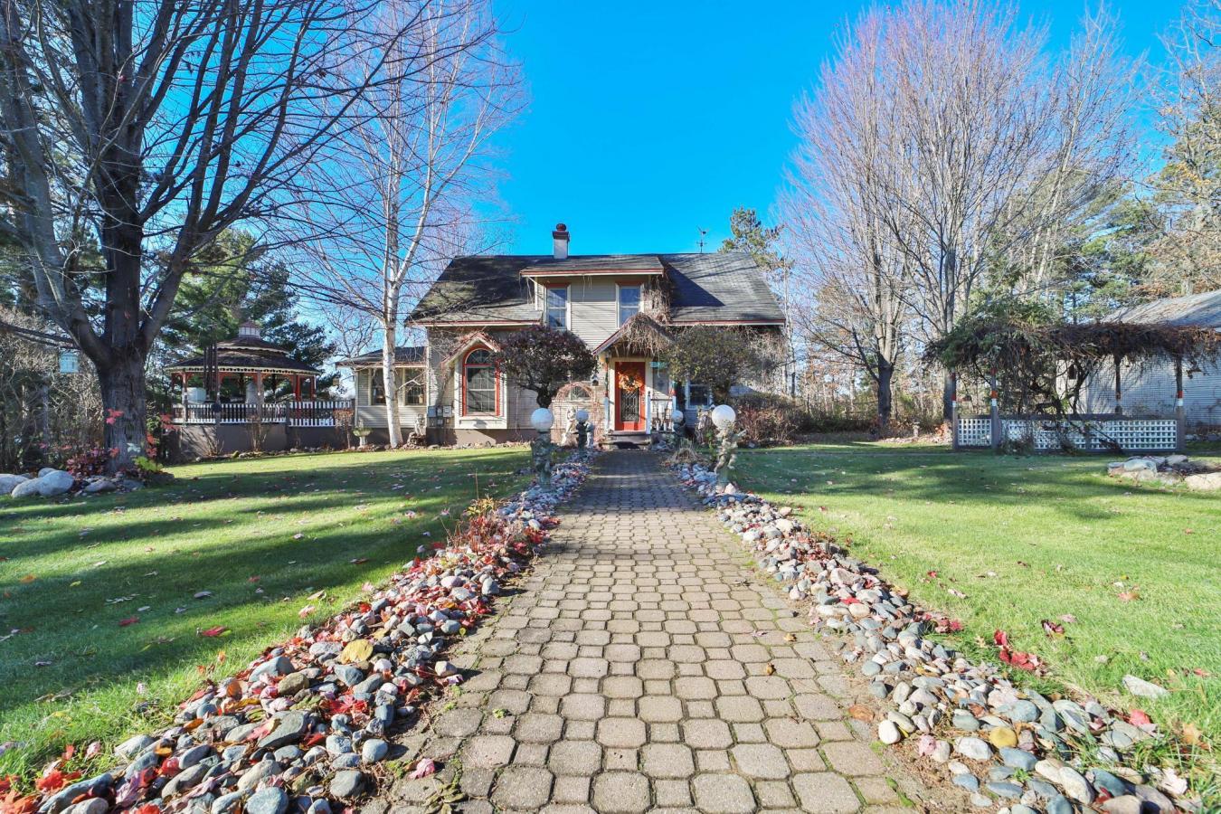 Backus, Cass, 56435, United States, 6 Bedrooms Bedrooms, ,3 BathroomsBathrooms,Residential,For Sale,1990269