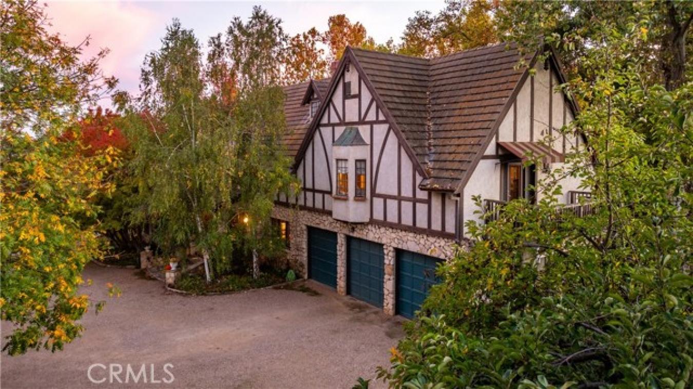 Paso Robles, San Luis Obispo, 93446, United States, 5 Bedrooms Bedrooms, ,5 BathroomsBathrooms,Residential,For Sale,1990268