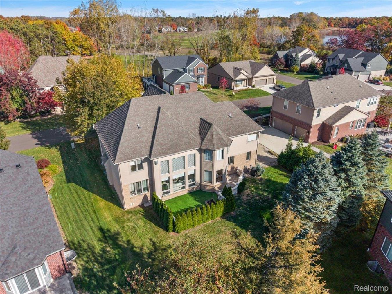 Orion Charter Township, Oakland, 48362, United States, 4 Bedrooms Bedrooms, ,3 BathroomsBathrooms,Residential,For Sale,1990267