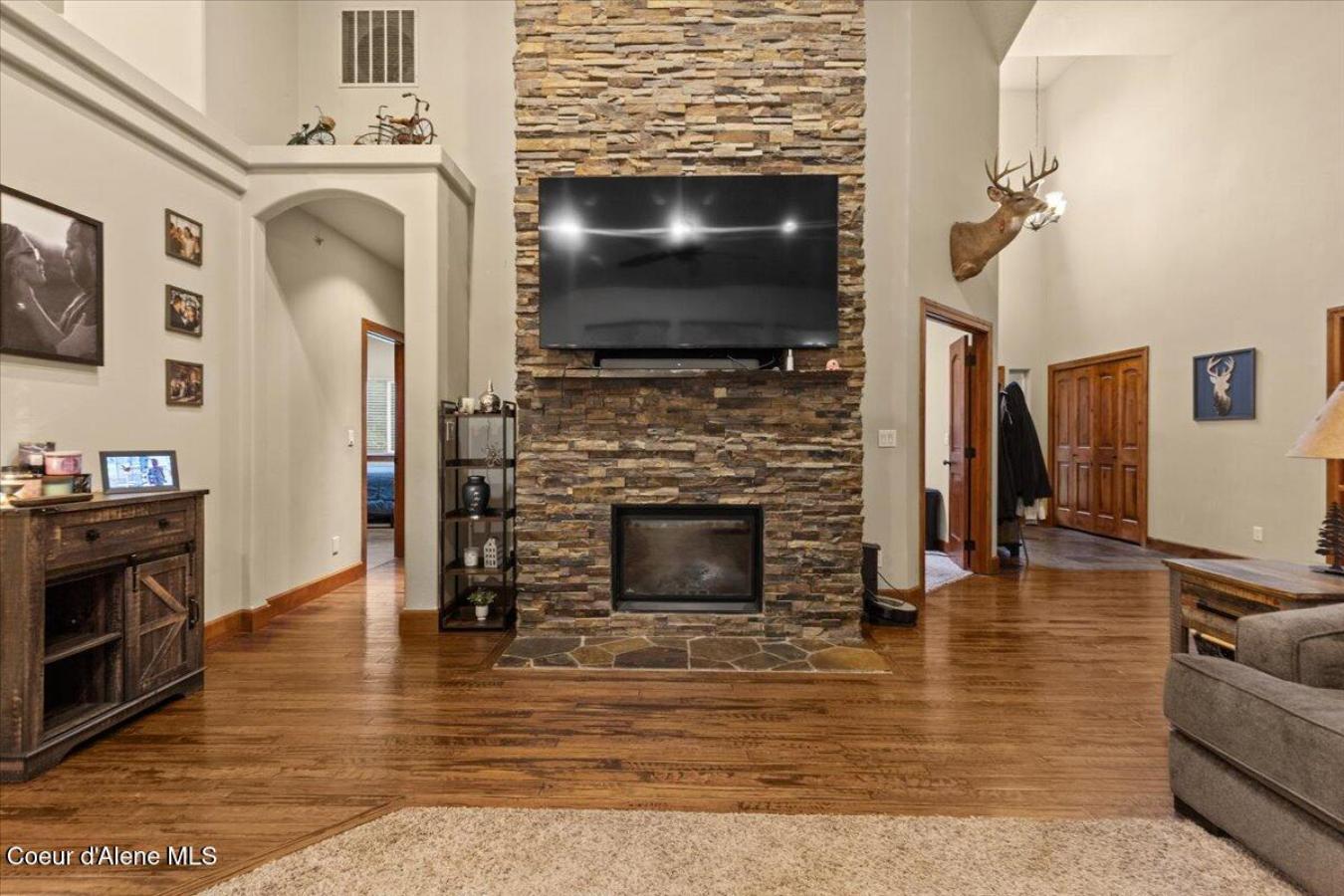 Rathdrum, Kootenai, 83858, United States, 5 Bedrooms Bedrooms, ,3 BathroomsBathrooms,Residential,For Sale,2008661