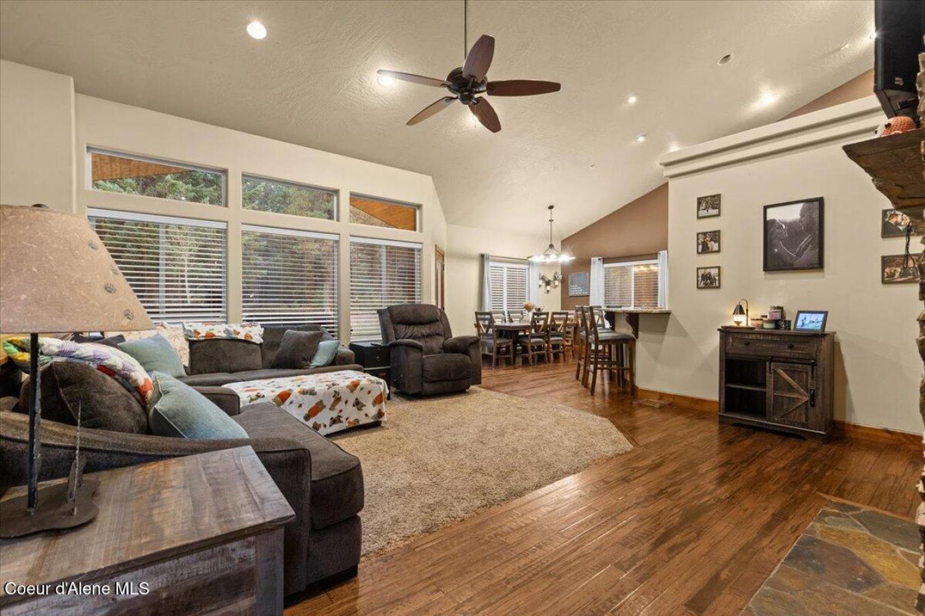 Rathdrum, Kootenai, 83858, United States, 5 Bedrooms Bedrooms, ,3 BathroomsBathrooms,Residential,For Sale,2008661