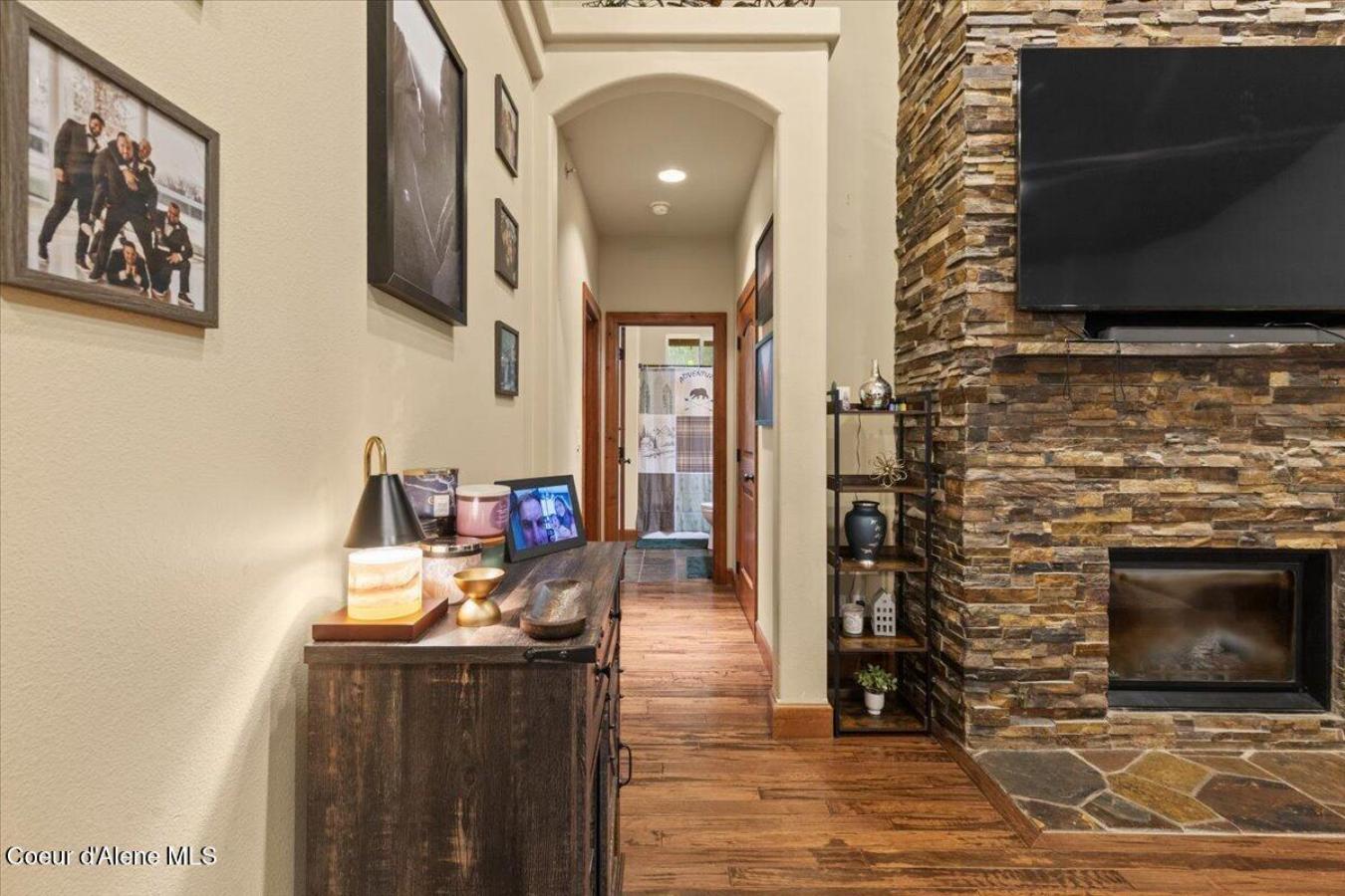 Rathdrum, Kootenai, 83858, United States, 5 Bedrooms Bedrooms, ,3 BathroomsBathrooms,Residential,For Sale,2008661