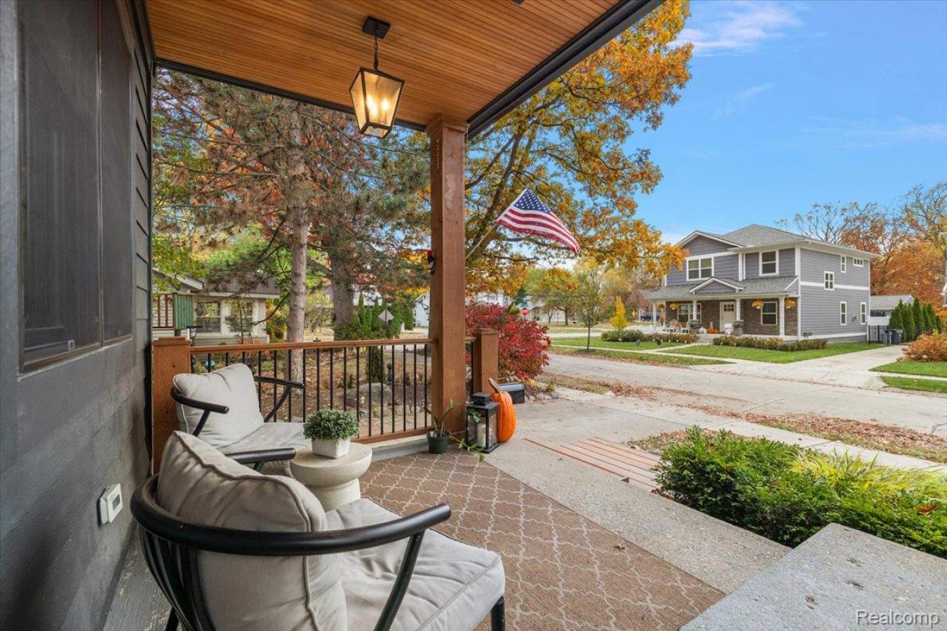 Royal Oak, Oakland, 48073, United States, 4 Bedrooms Bedrooms, ,3 BathroomsBathrooms,Residential,For Sale,1990265