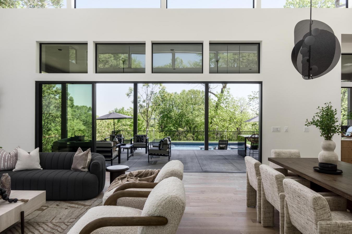 Nashville, Davidson County, TN, 37209, United States, 5 Bedrooms Bedrooms, ,5 BathroomsBathrooms,Residential,For Sale,1990261