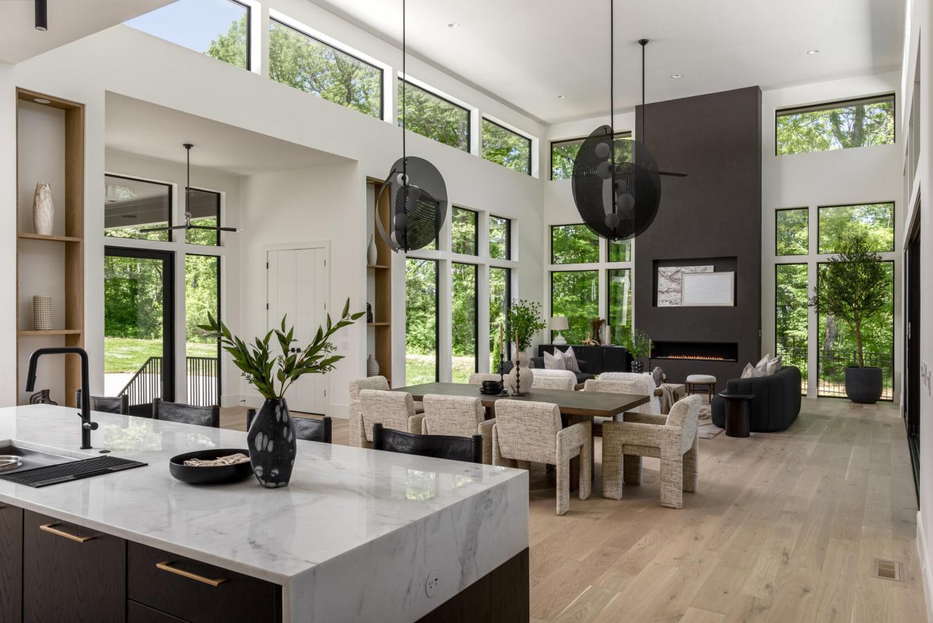 Nashville, Davidson County, TN, 37209, United States, 5 Bedrooms Bedrooms, ,5 BathroomsBathrooms,Residential,For Sale,1990261