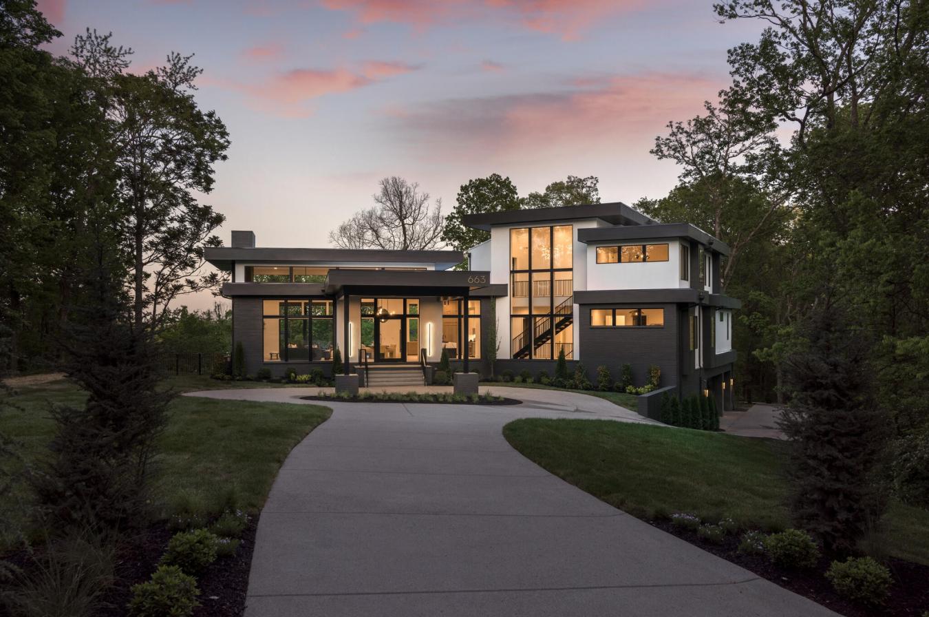 Nashville, Davidson County, TN, 37209, United States, 5 Bedrooms Bedrooms, ,5 BathroomsBathrooms,Residential,For Sale,1990261