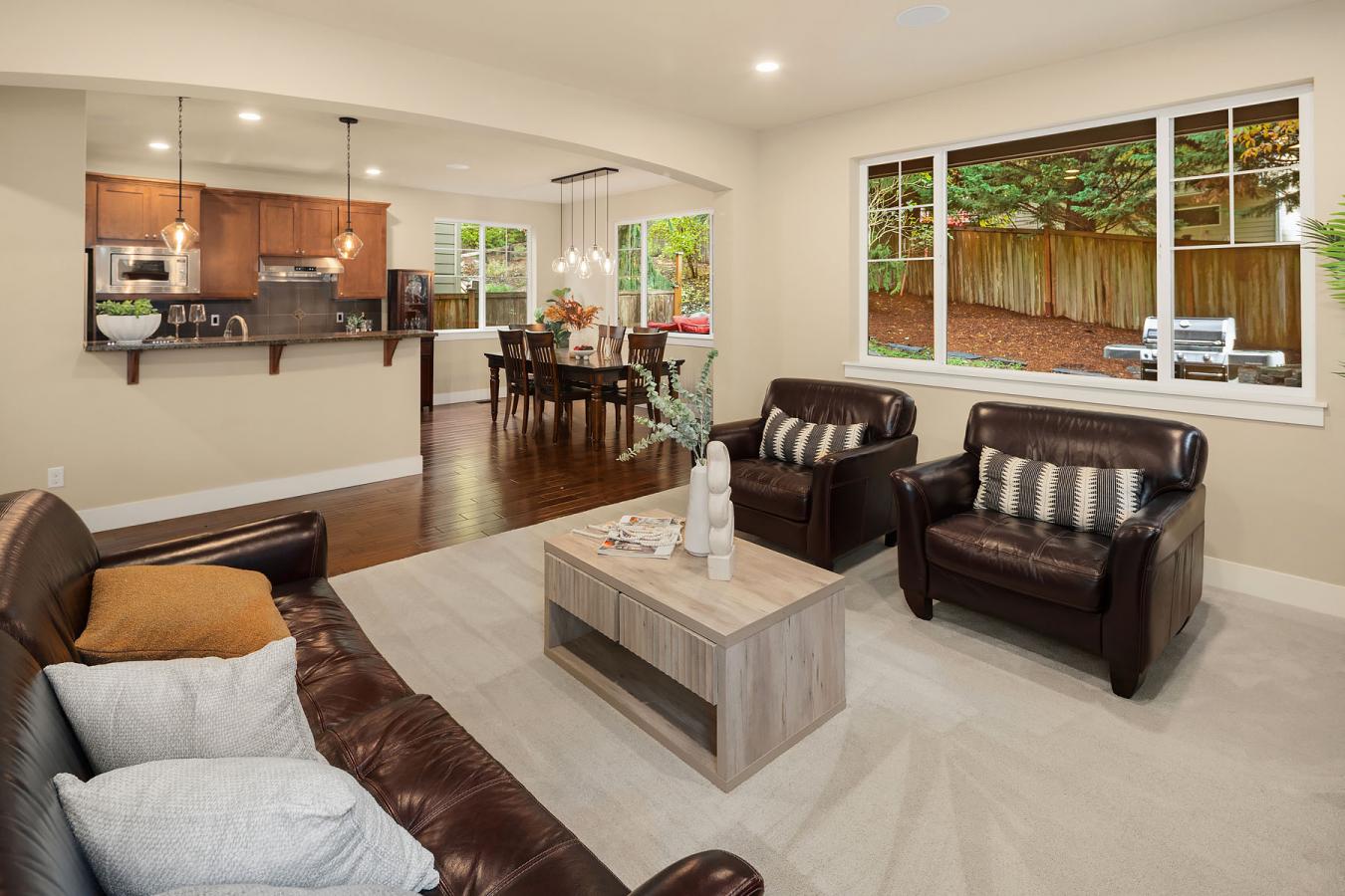 Bothell, Washington, 98021, United States, 2 Bedrooms Bedrooms, ,Residential,For Sale,1990262