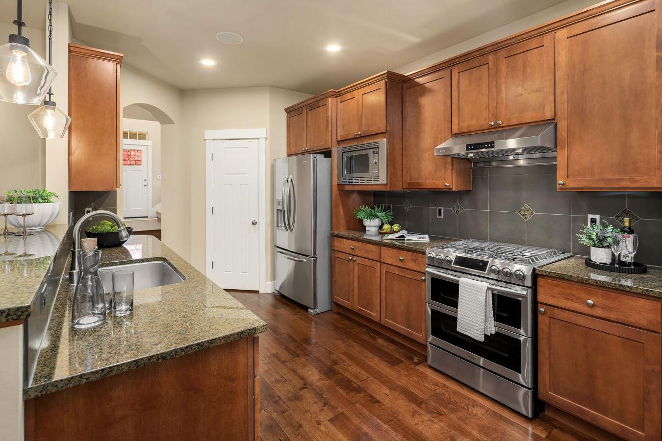 Bothell, Washington, 98021, United States, 2 Bedrooms Bedrooms, ,Residential,For Sale,1990262