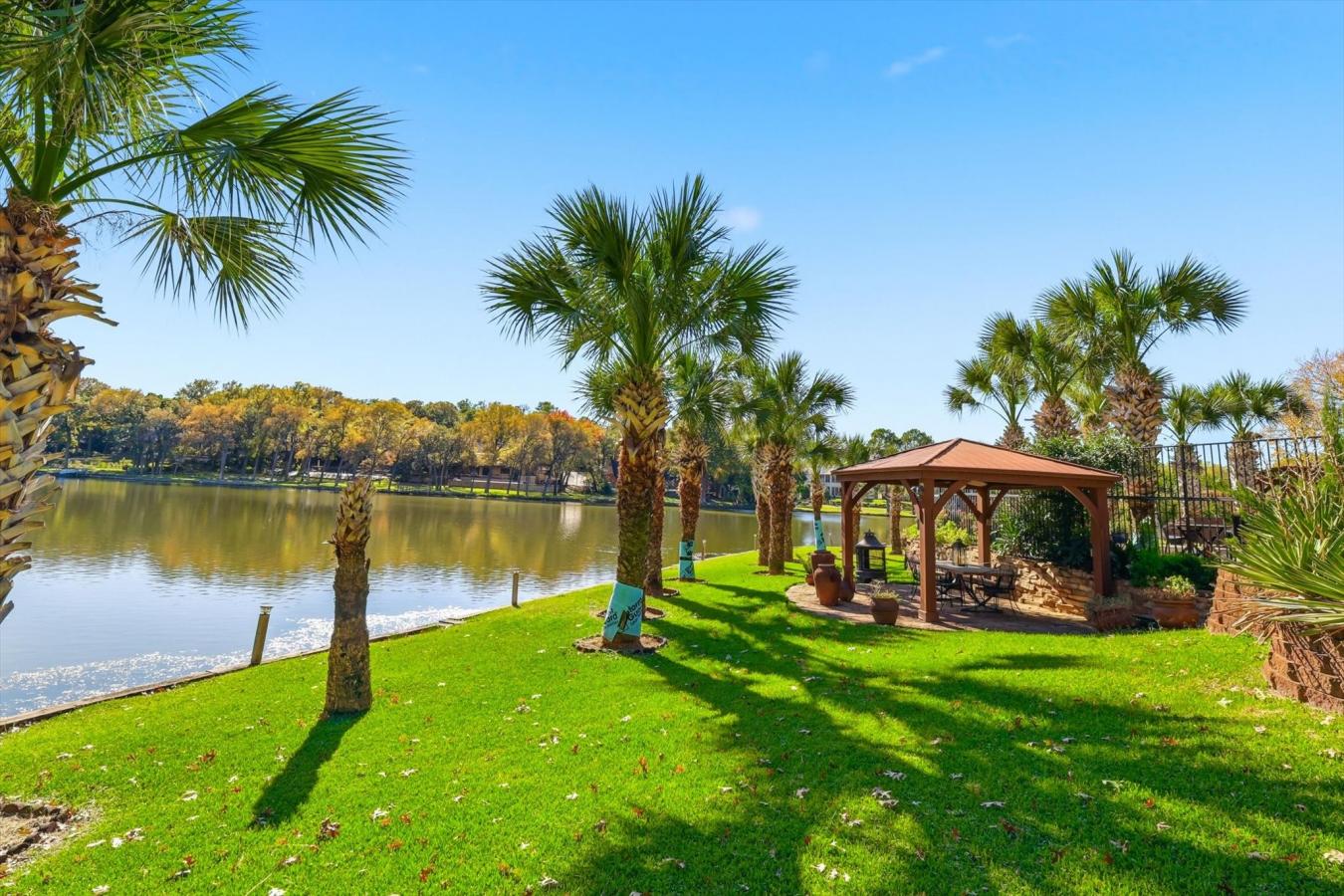 Arlington, Tarrant, 76013, United States, 4 Bedrooms Bedrooms, ,3 BathroomsBathrooms,Residential,For Sale,1997861