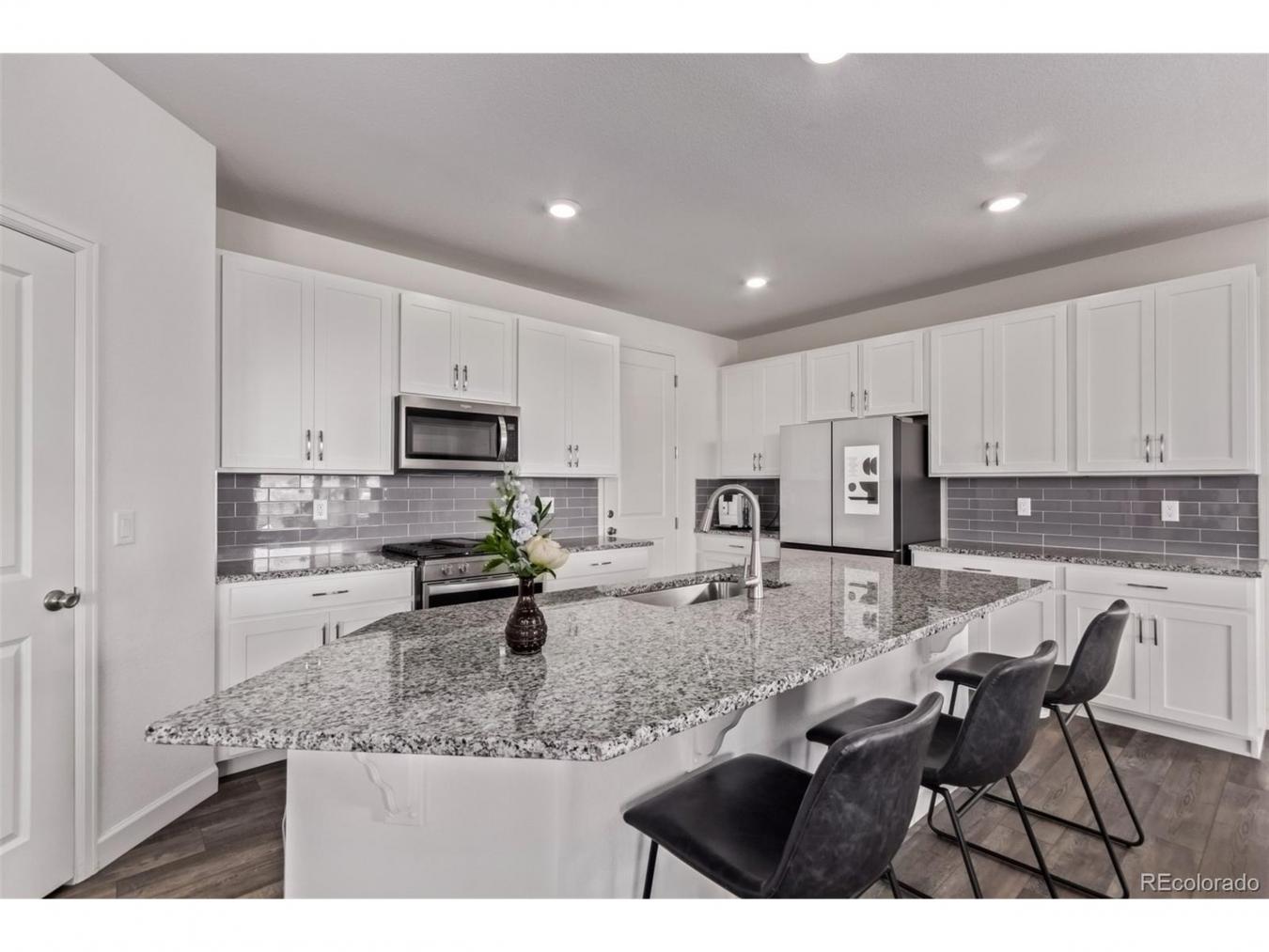 Loveland, Larimer, 80538, United States, 4 Bedrooms Bedrooms, ,3 BathroomsBathrooms,Residential,For Sale,1990260