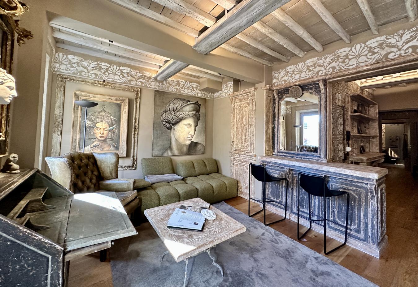 Florence, FI, Italy, 1 Bedroom Bedrooms, ,1 BathroomBathrooms,Residential,For Sale,1990258