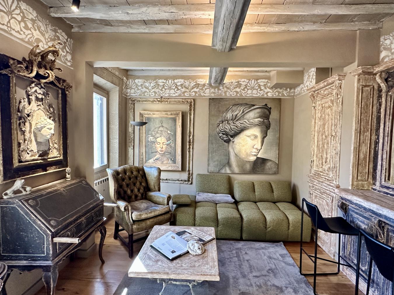 Florence, FI, Italy, 1 Bedroom Bedrooms, ,1 BathroomBathrooms,Residential,For Sale,1990258