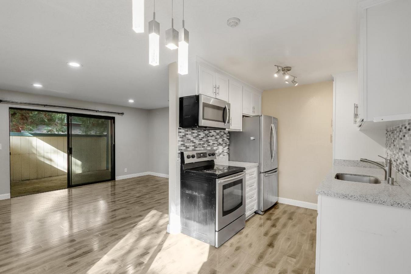 Union City, Alameda, 94587, United States, 2 Bedrooms Bedrooms, ,2 BathroomsBathrooms,Residential,For Sale,1990257