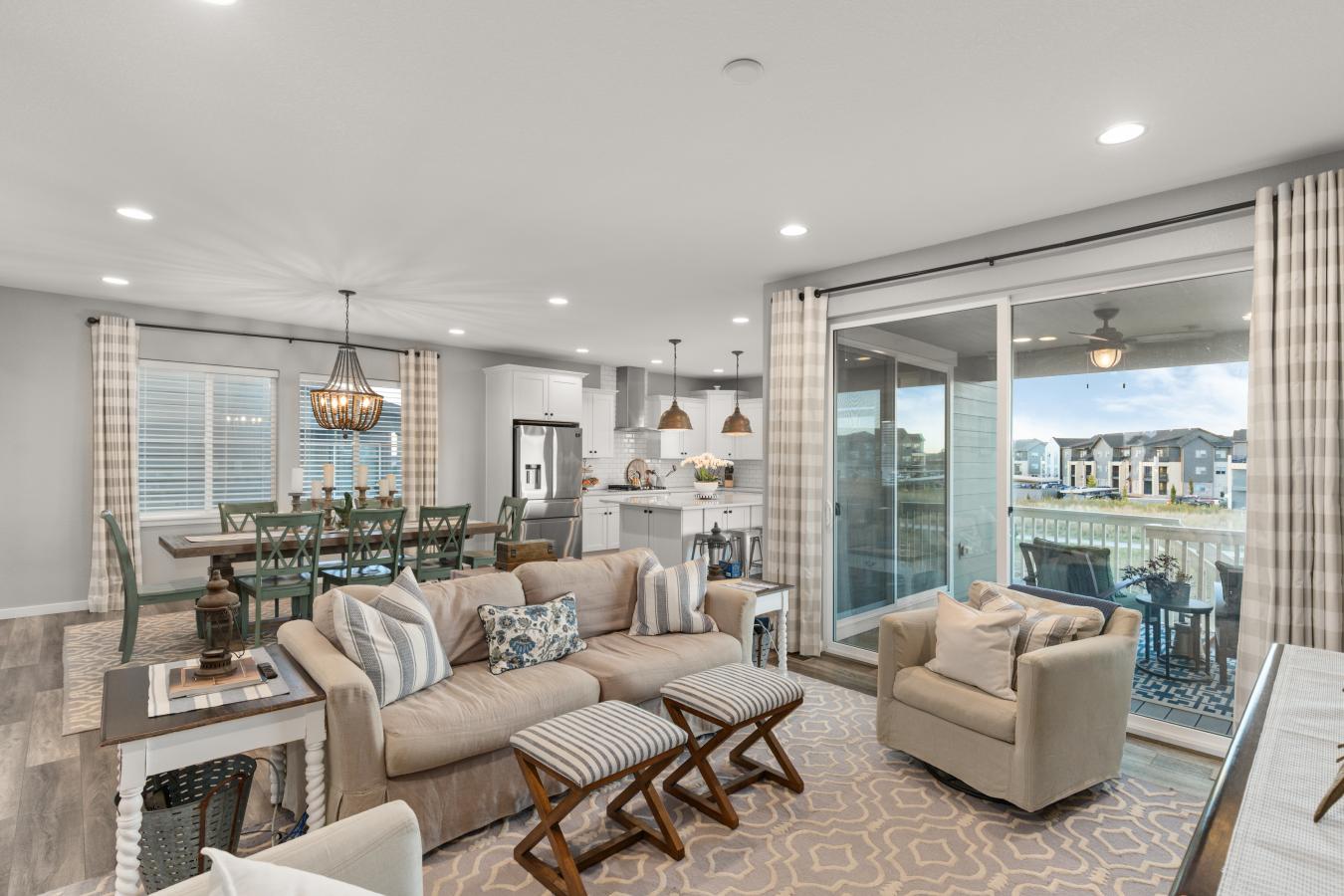 Erie, Weld, 80516, United States, 4 Bedrooms Bedrooms, ,4 BathroomsBathrooms,Residential,For Sale,2008660