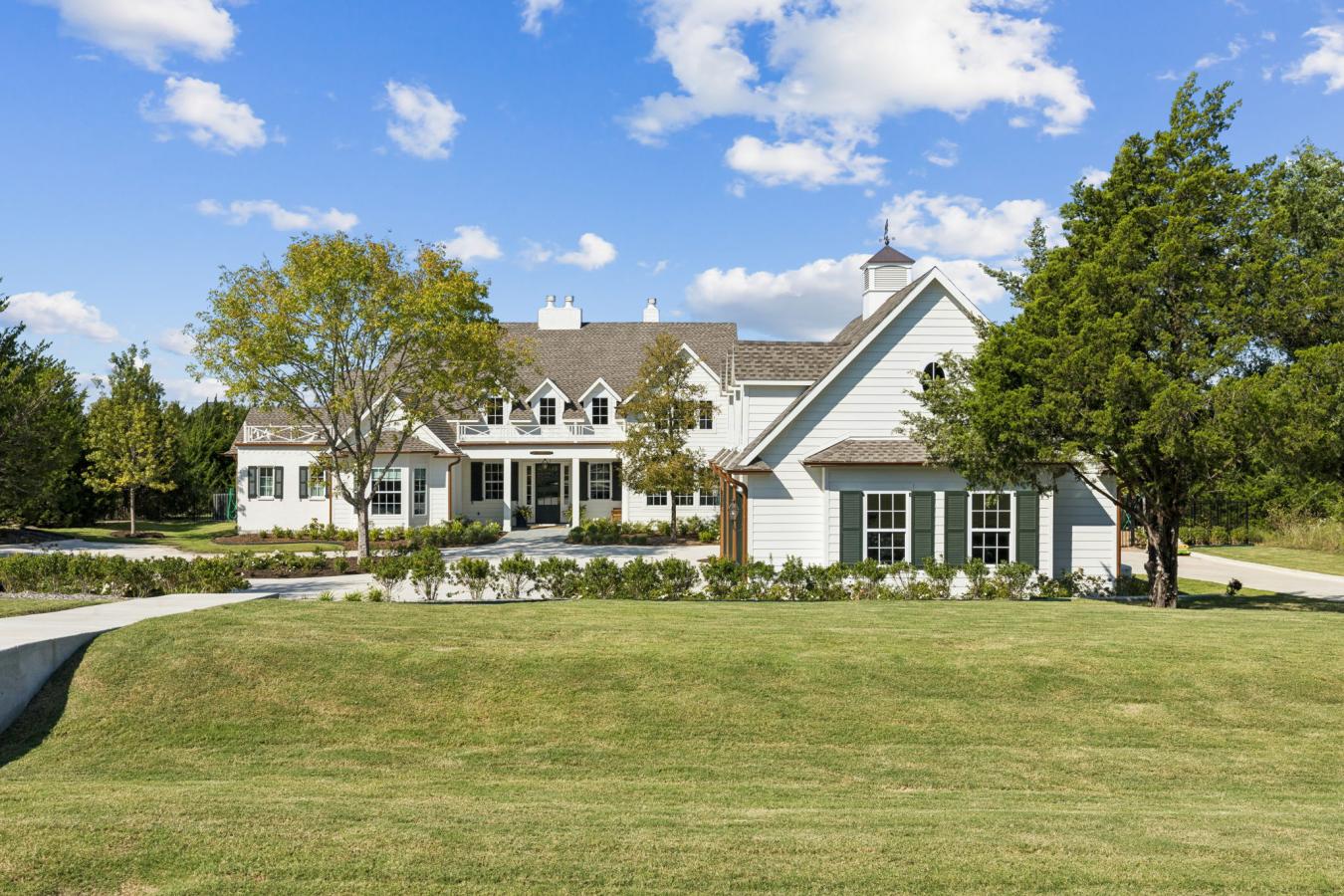 Rockwall, rockwall, 75087, United States, 5 Bedrooms Bedrooms, ,4 BathroomsBathrooms,Residential,For Sale,1990256