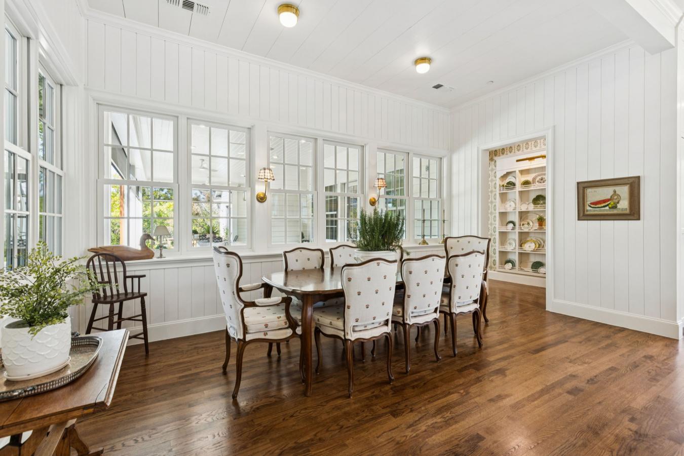 Rockwall, rockwall, 75087, United States, 5 Bedrooms Bedrooms, ,4 BathroomsBathrooms,Residential,For Sale,1990256